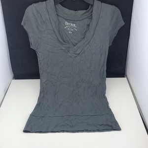 Decree gray v neck size L